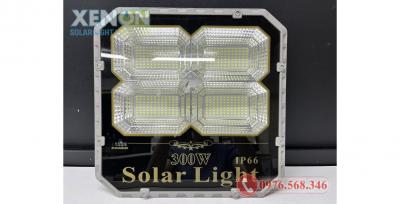 7 bước lắp đèn năng lượng mặt trời TR 300W 4 ô cho bãi xe