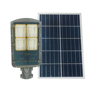 Đèn Đường Năng Lượng Mặt Trời FSW D100W