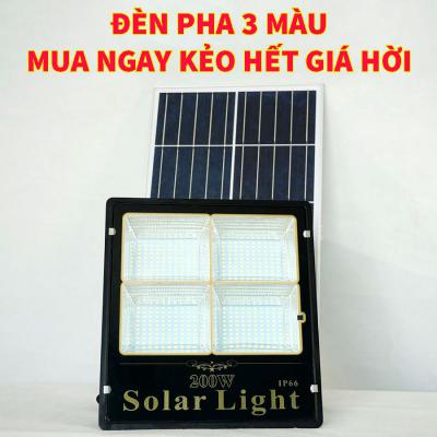 Đèn pha 3 màu mua mau kẻo hết giá hời!