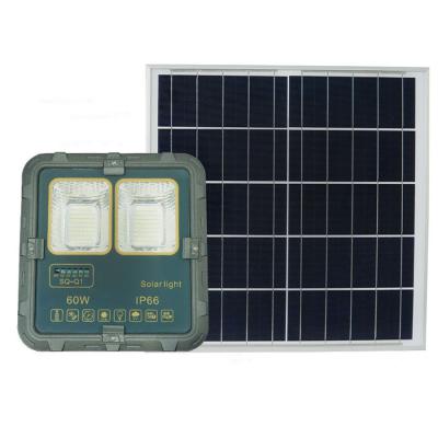 Đèn Pha Năng Lượng FSW P60W giá rẻ tấm pin rời