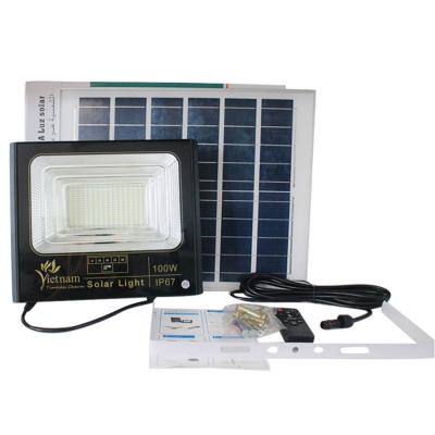 Đèn Pha Năng Lượng Mặt Trời 100w Vietnam XN-JBP100 Giá Rẻ Siêu Sáng