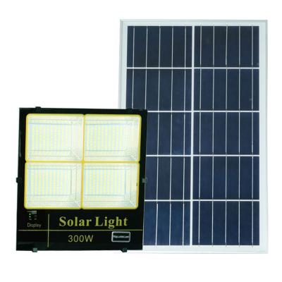 Đèn pha năng lượng mặt trời ánh sáng vàng, trắng, trung tính 300W Roiled - BM300W