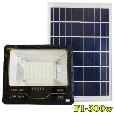 Đèn Pha Năng Lượng Mặt Trời 300W: Giá Tốt, Hiệu Suất Chiếu Sáng Cao
