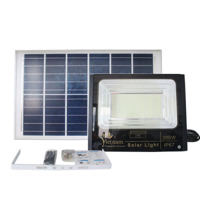 Đèn Pha Năng Lượng Mặt Trời 300w Vietnam XN-JBP300 Giá Siêu Rẻ Siêu Sáng