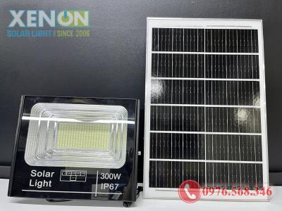 Tấm Pin Mono Và Poly Khác Nhau Thế Nào? Nên Chọn Loại Nào Cho Đèn Năng Lượng Mặt Trời