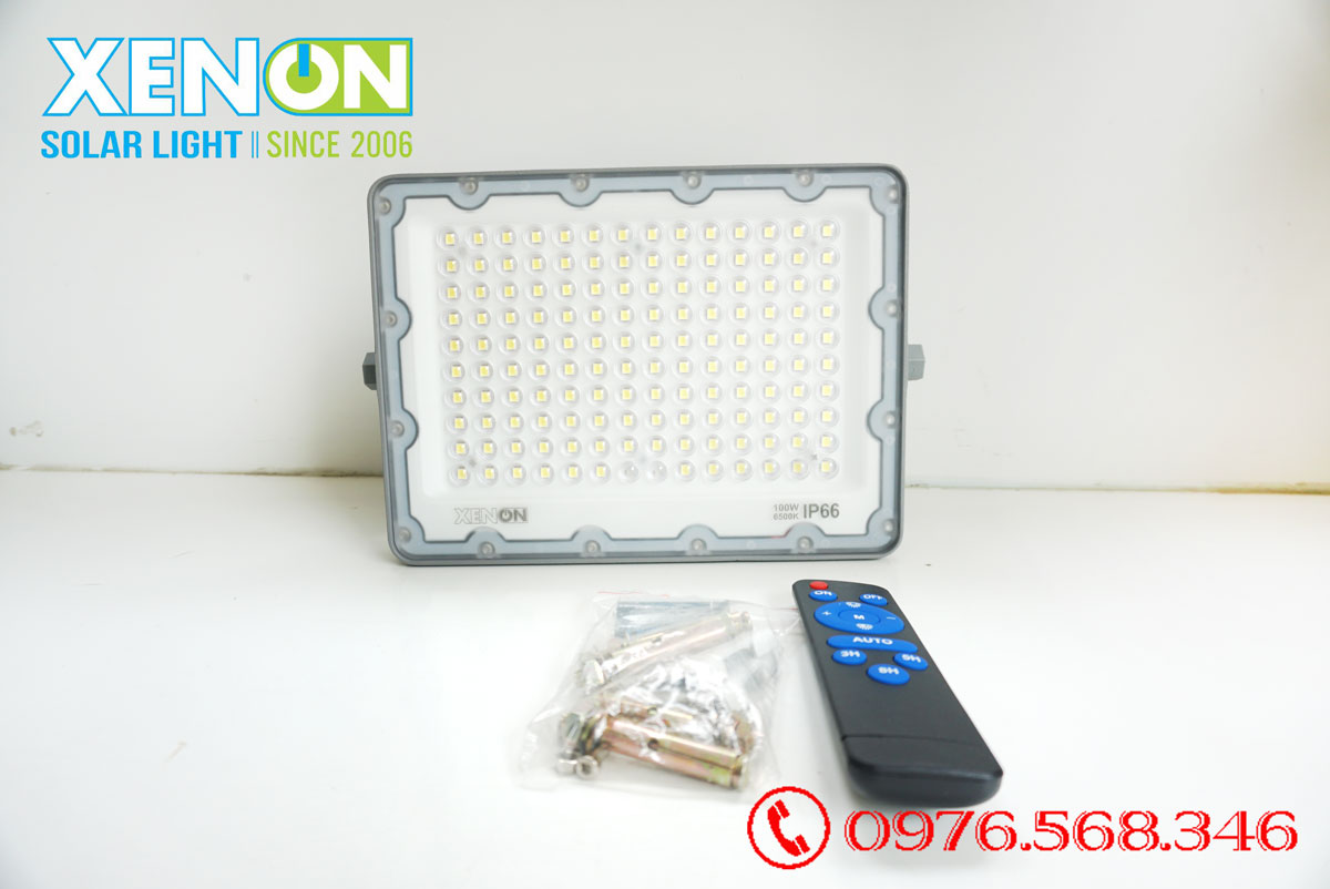 Đèn Pha Năng Lượng Mặt Trời 100W Xenon Deluxe - DL100W