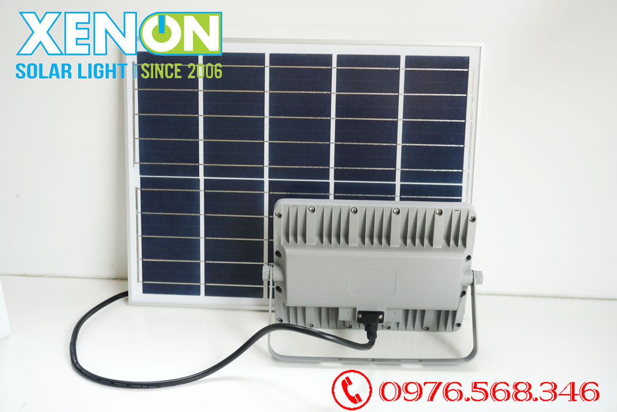 Đèn Pha Năng Lượng Mặt Trời 100W Xenon Deluxe - DL100W