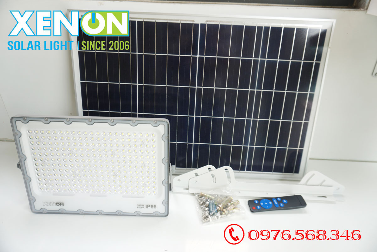 Đèn Pha Năng Lượng Mặt Trời 300W Xenon Deluxe - DL300W