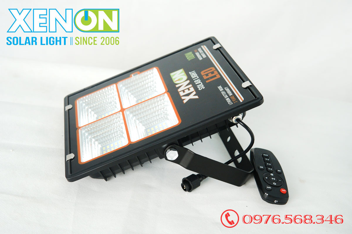 Đèn pha led năng lượng mặt trời Xenon