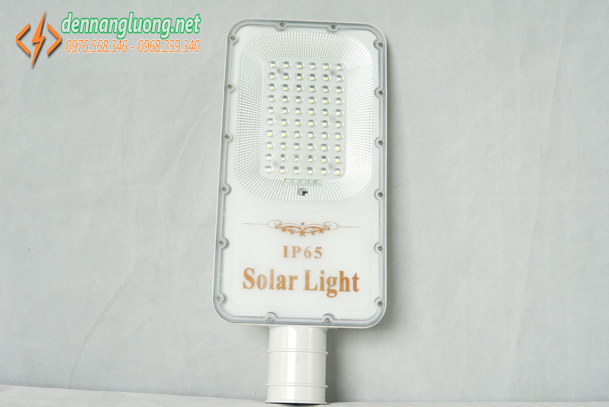 Đèn đường năng lượng mặt trời 100W siêu sáng Solarlight - E100