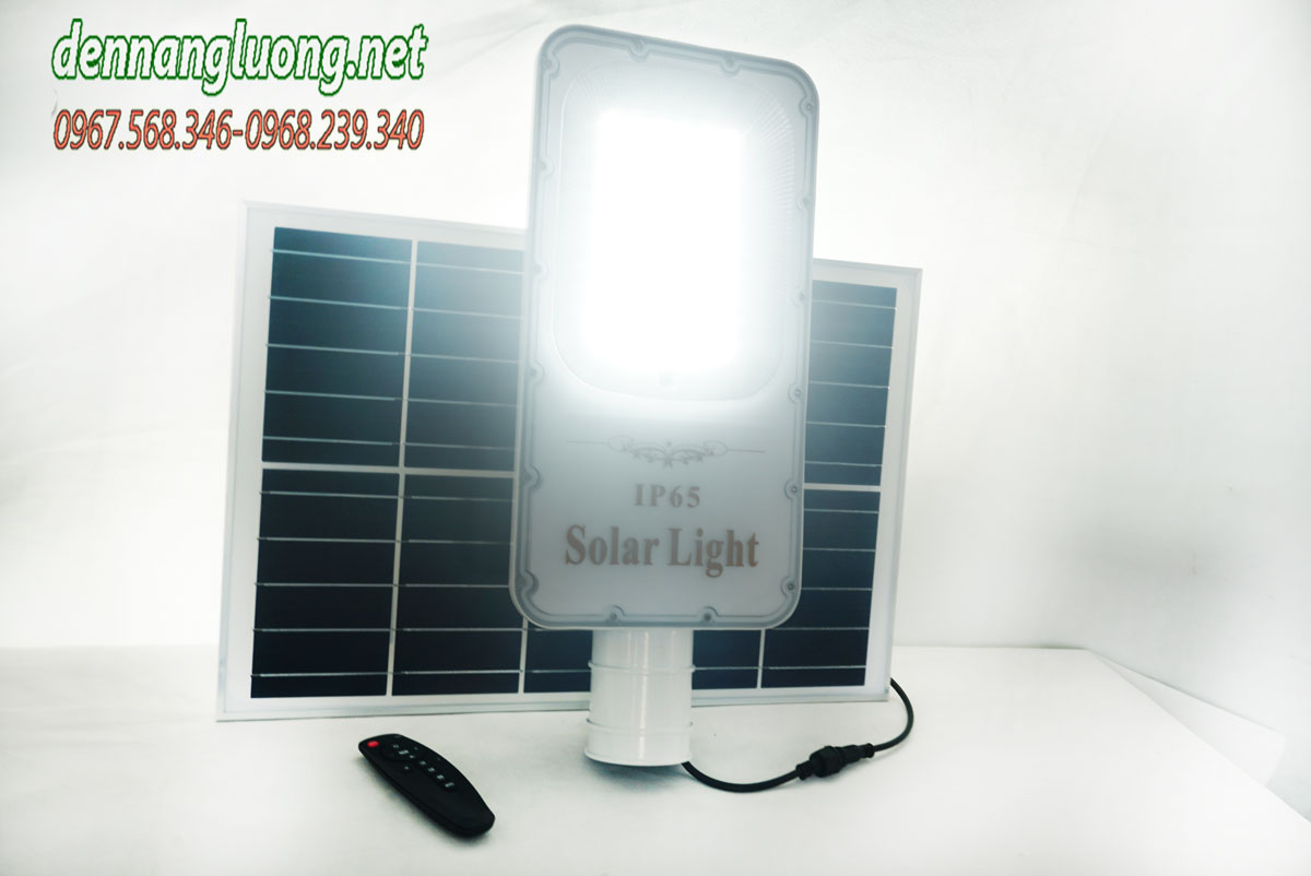 Đèn đường năng lượng mặt trời 200W siêu sáng Solarlight - E200