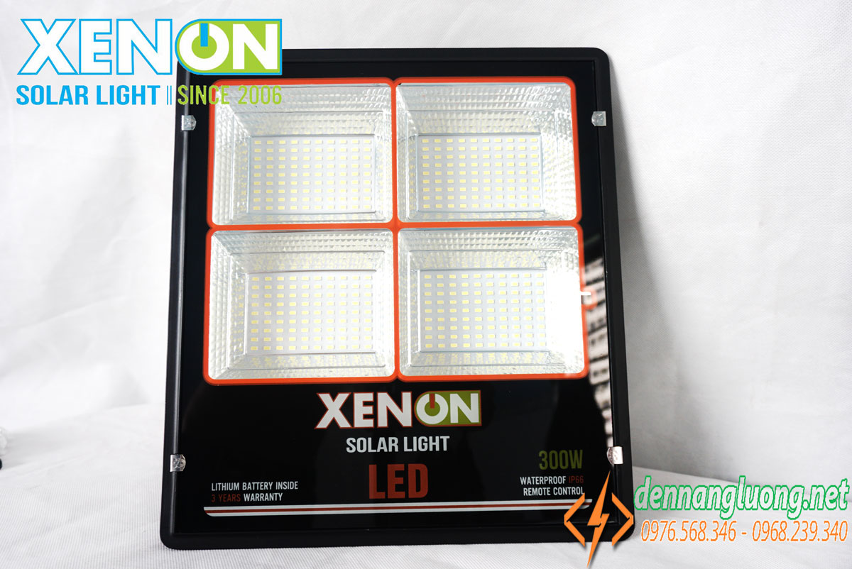 Đèn pha năng lượng mặt trời 300W chính hãng Xenon C300W