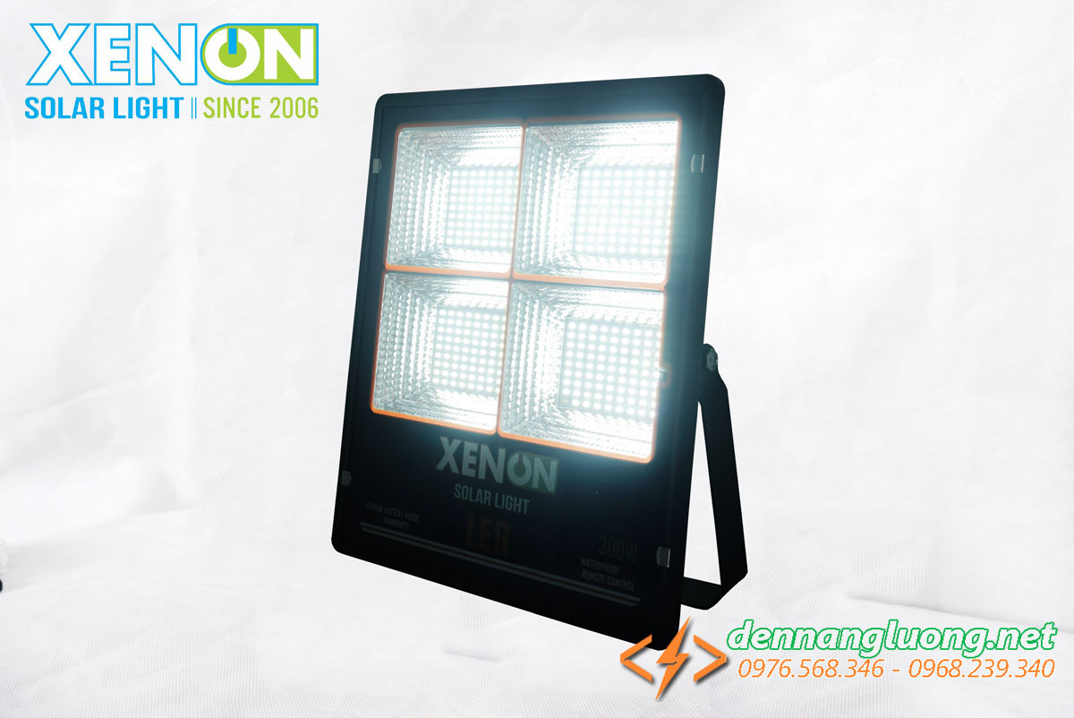 Đèn pha năng lượng mặt trời 300W chính hãng Xenon C300W