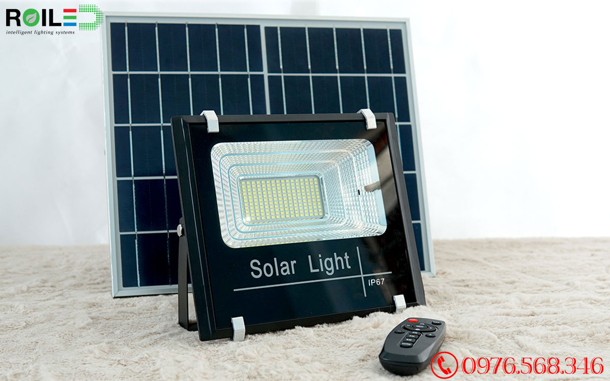 Đèn pha năng lượng mặt trời 60W giá rẻ Roiled - RP1-60W
