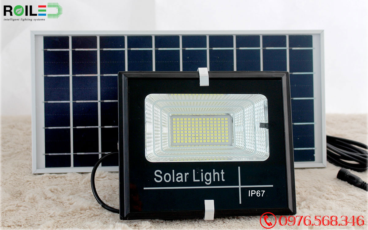 Đèn pha năng lượng mặt trời 30W giá rẻ Roiled - RP1-30W