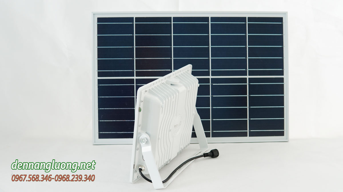 Đèn pha năng lượng mặt trời 200w cao cấp Roiled - RN200W