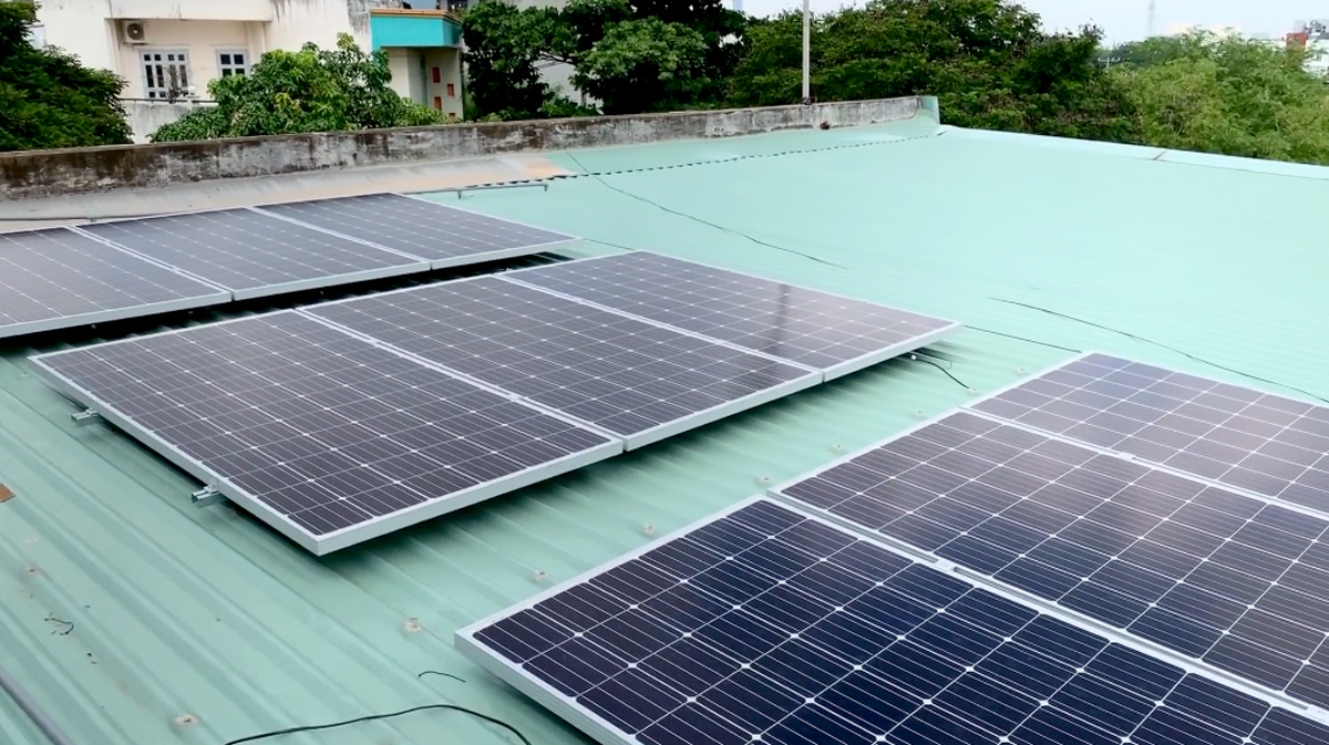 trạm pin năng lượng mặt trời 2Kw