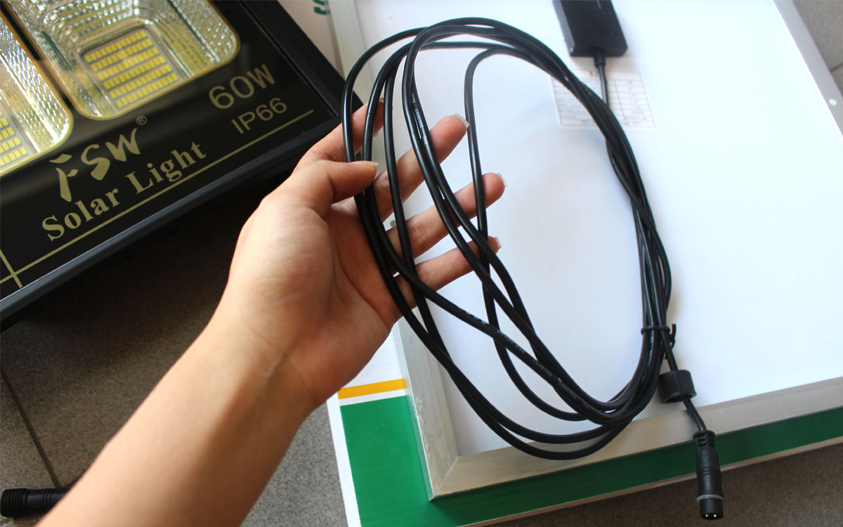 Hướng dẫn lắp đặt đèn pha năng lượng mặt trời FSW 60w