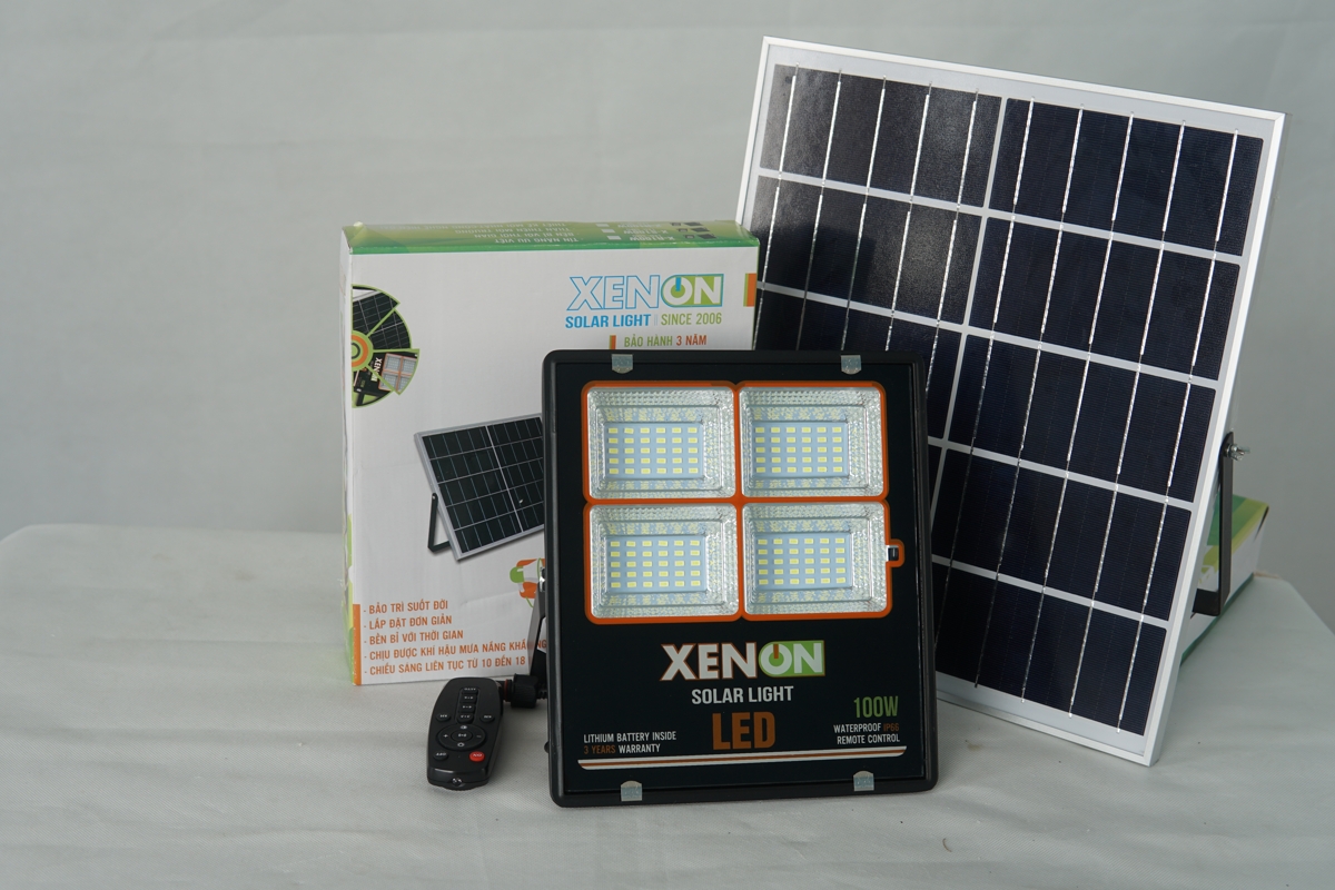 Xenon CX100W giá 970.000đ