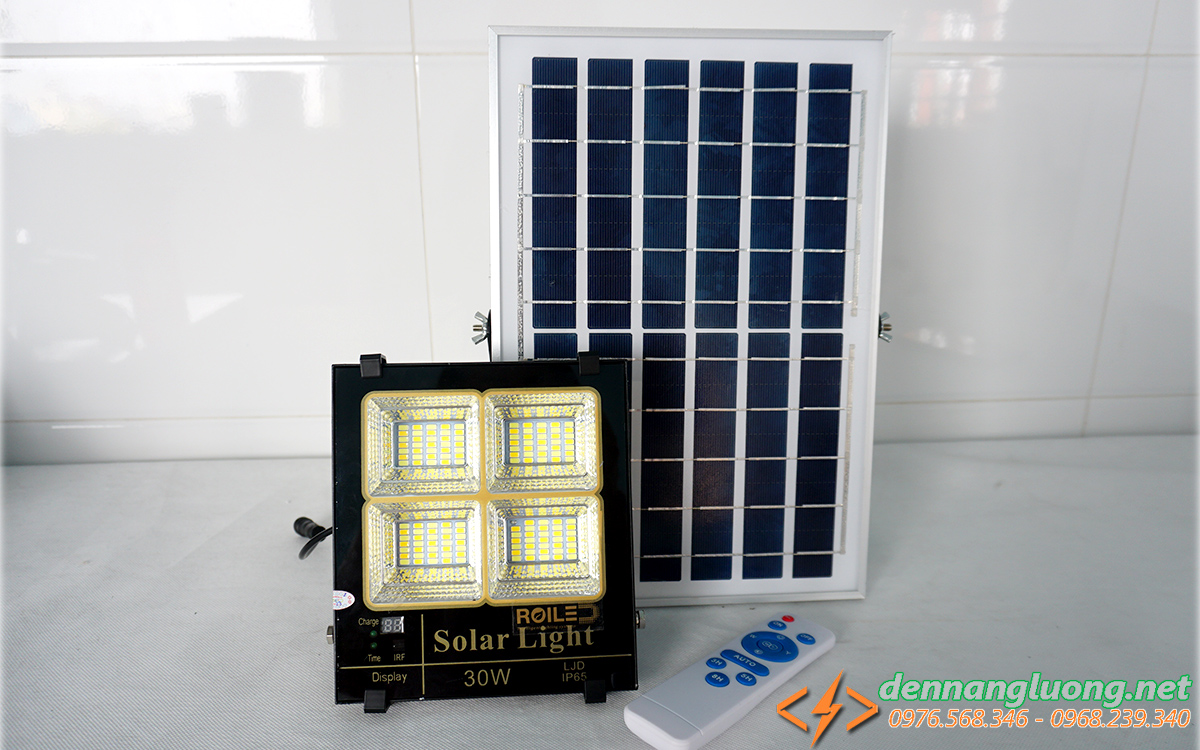 Đèn năng lượng mặt trời ánh sáng vàng, trắng, trung tính 30W Roiled - BM30W