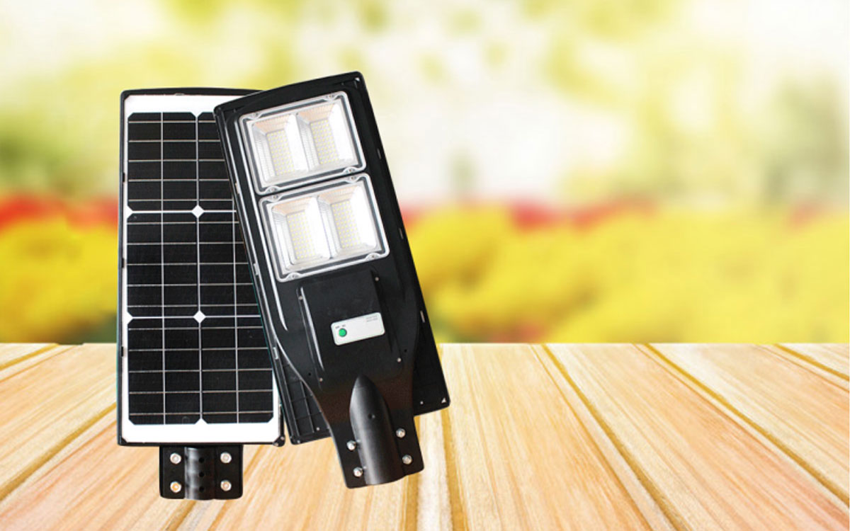 Đèn đường pin liền thể năng lượng mặt trời 100w