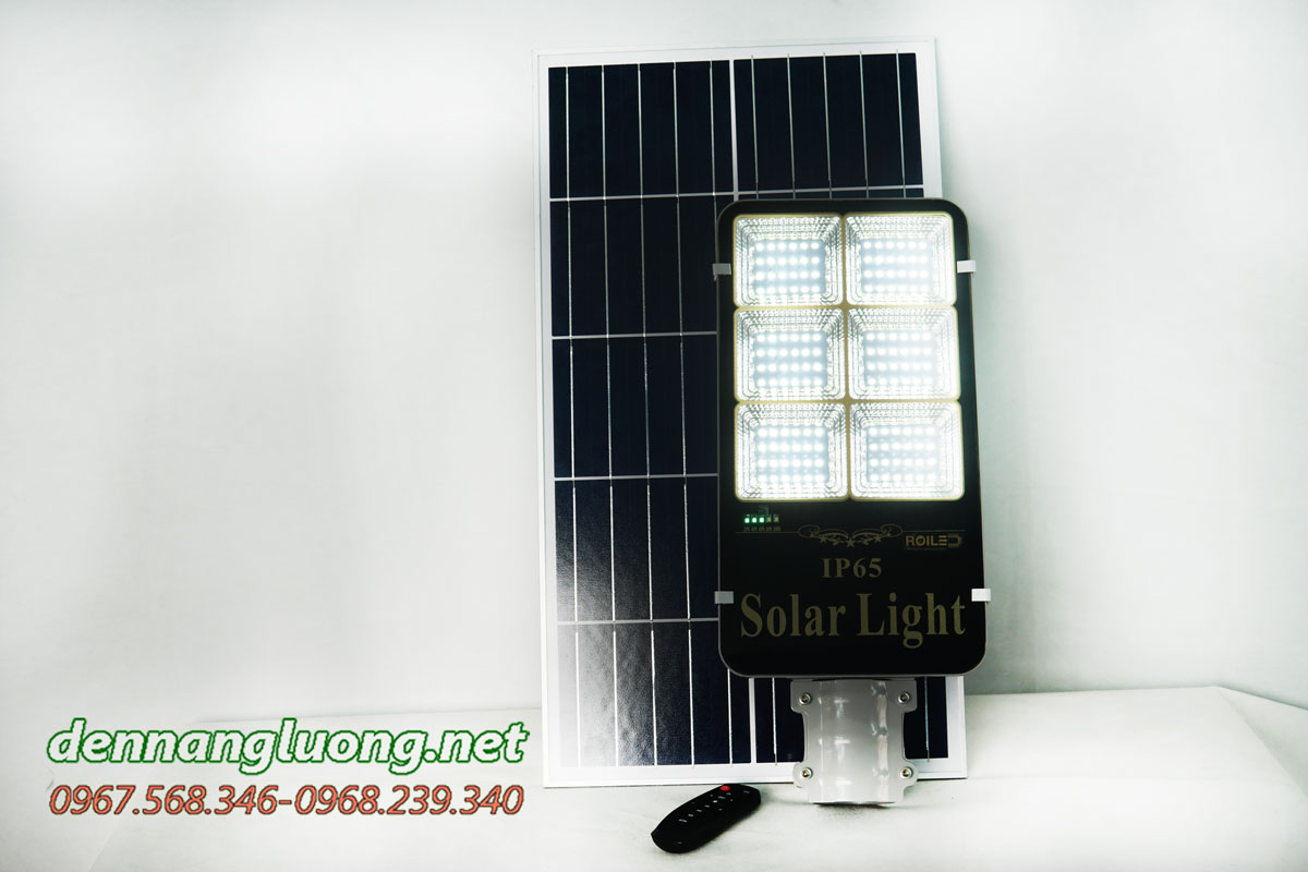 Đèn đường năng lượng mặt trời pin tách thể Roiled