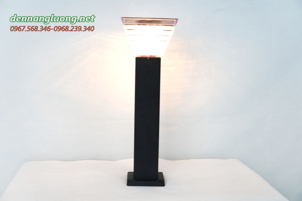 Đèn sân vườn năng lượng mặt trời Roiled