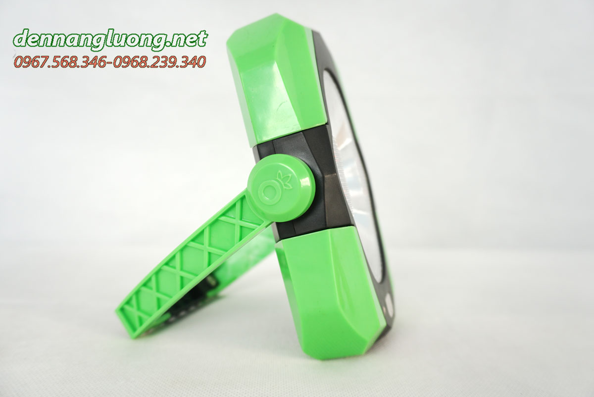 Đèn xách tay năng lượng mặt trời Roiled