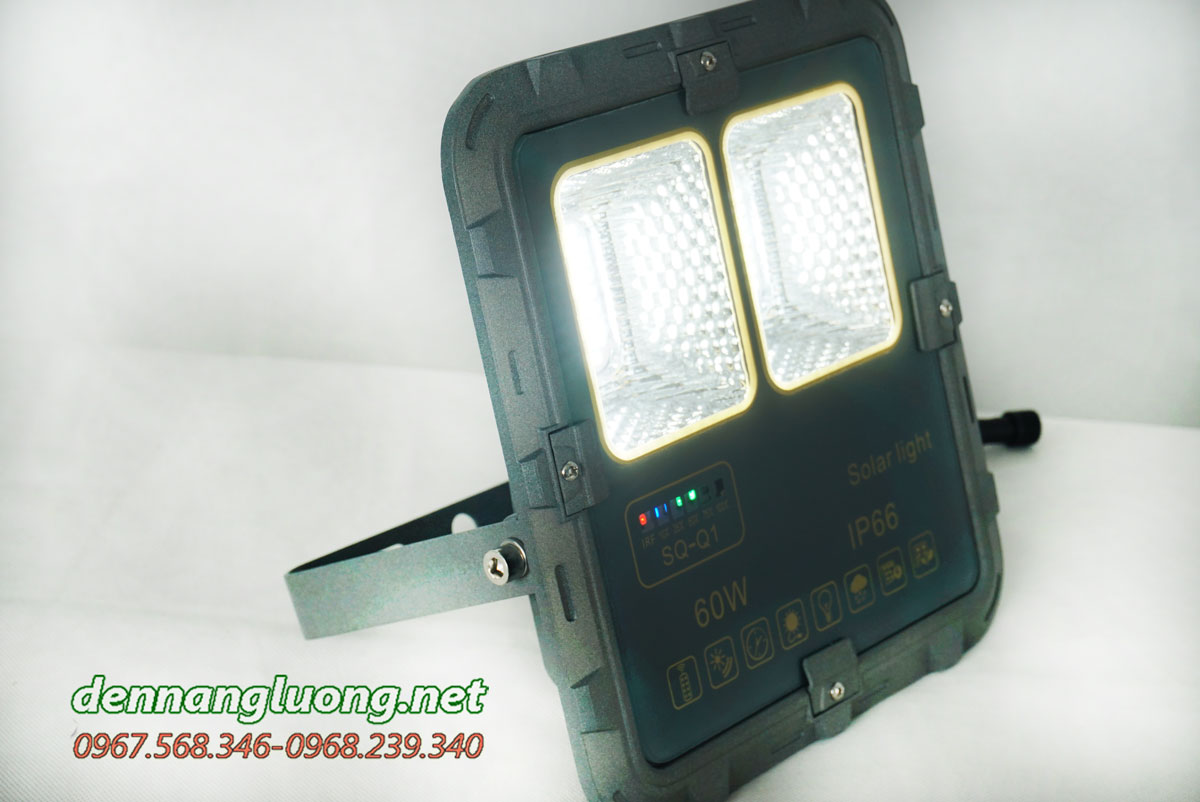 Đèn pha led năng lượng mặt trời Xenon